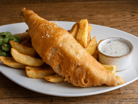 GRR GRBG MAYFAIR MARCH 2024 FOOD FISH CHIPS1 chajgn 230424