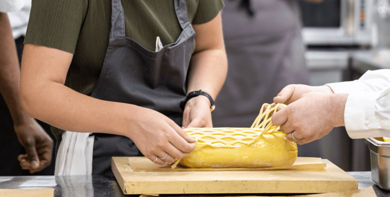 GRR SG JUNE 2022 FOOD BEEF WELLINGTON MASTERCLASS MADDIE 5 ABOUT 210125 1